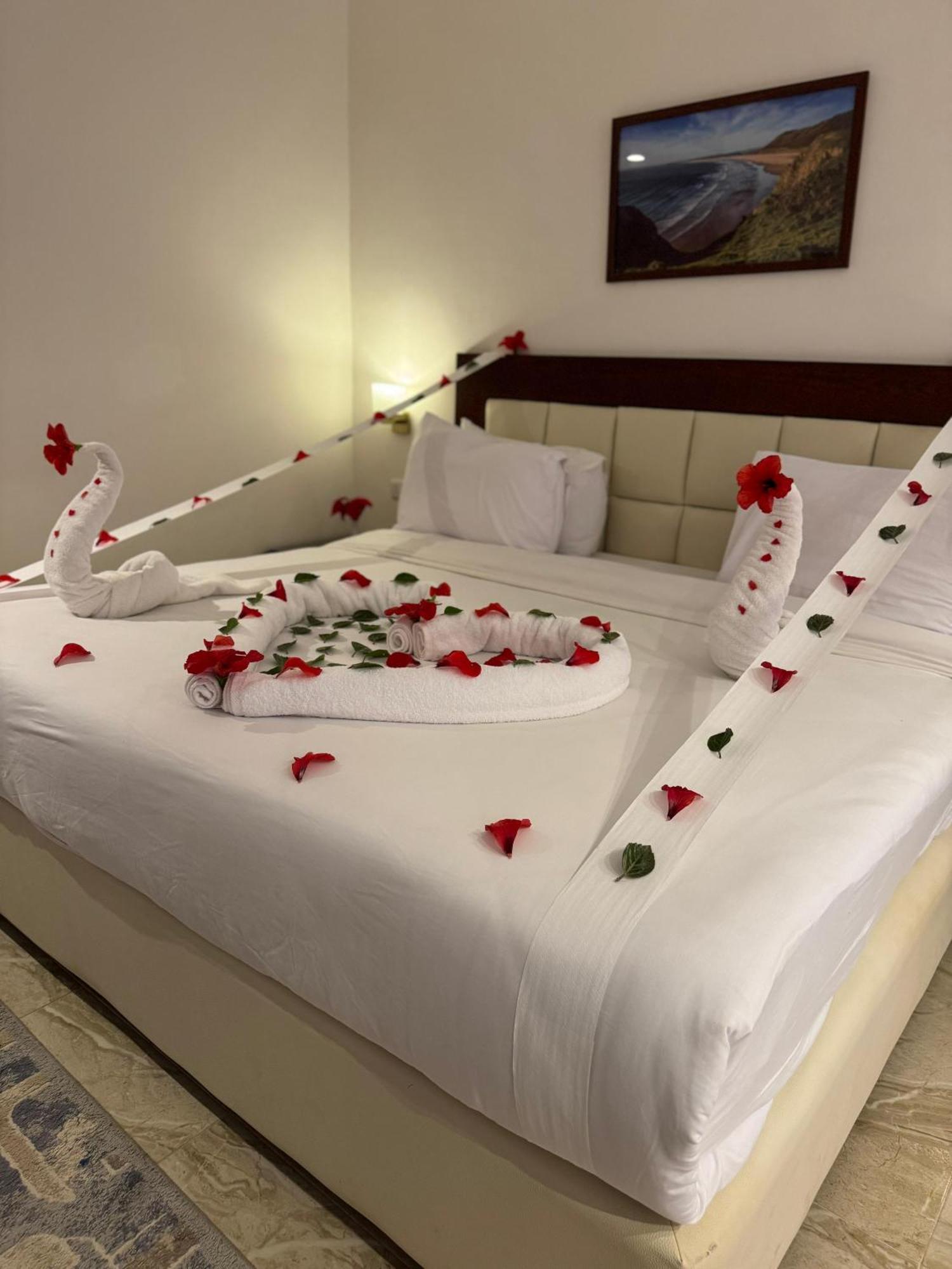 Dome Marina Hotel & Resort Ain Sokhna Айн-Сохна Экстерьер фото